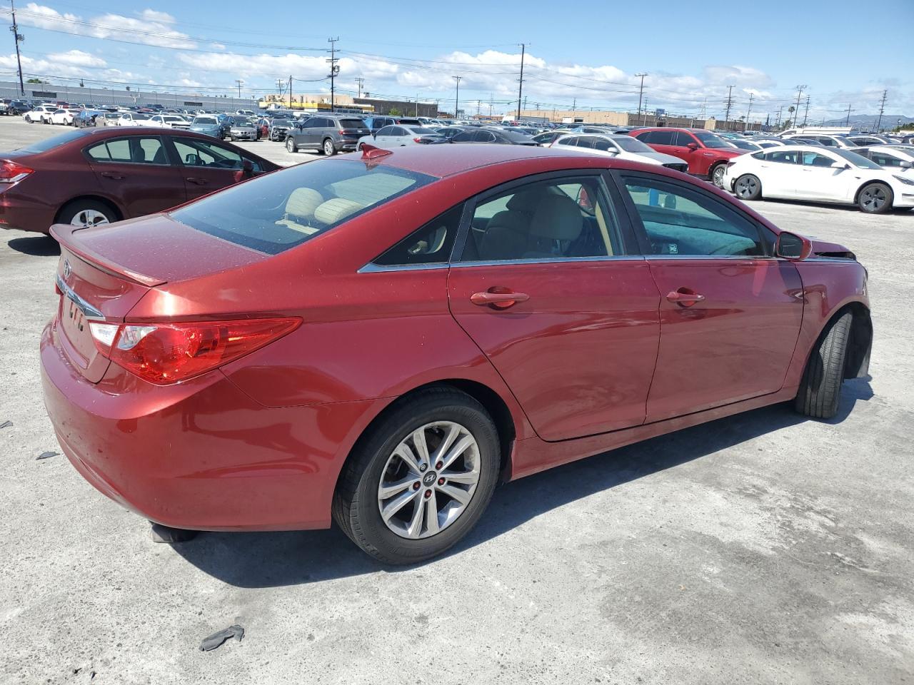 2013 HYUNDAI SONATA GLS - Image 3