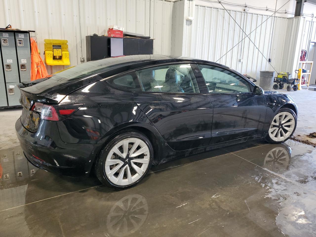2022 TESLA MODEL 3 - Image 3