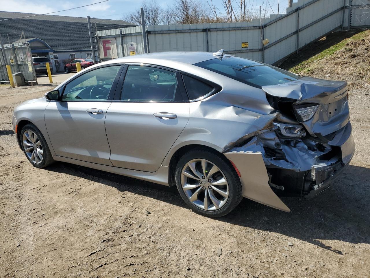 2015 CHRYSLER 200 S - Image 2