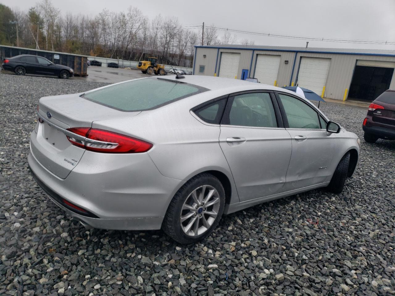2017 FORD FUSION SE - Фото 3