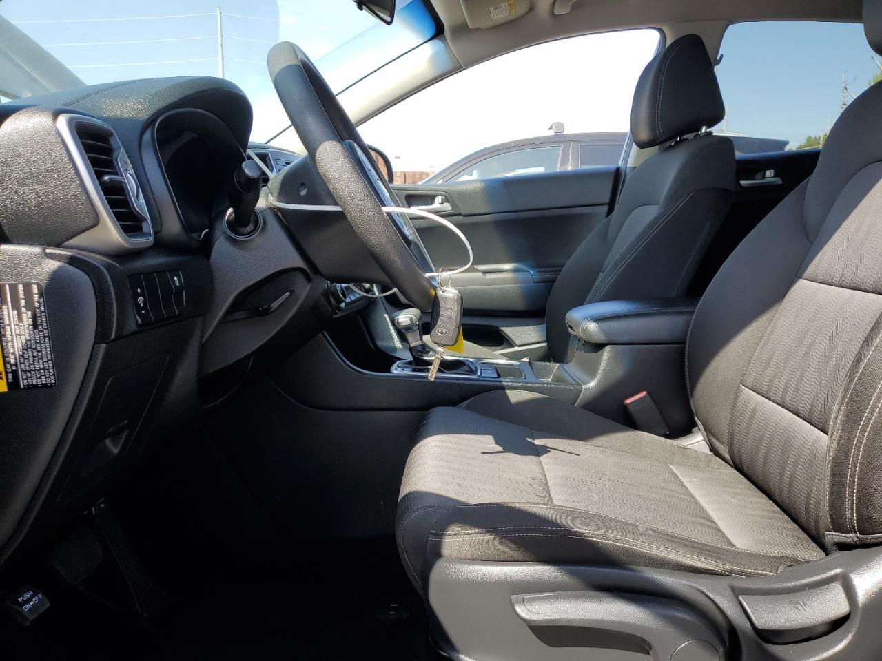 2017 KIA SPORTAGE L - Image 7
