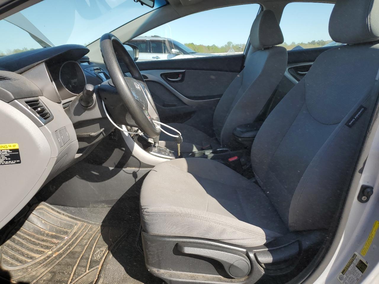 2013 HYUNDAI ELANTRA GL - Image 7