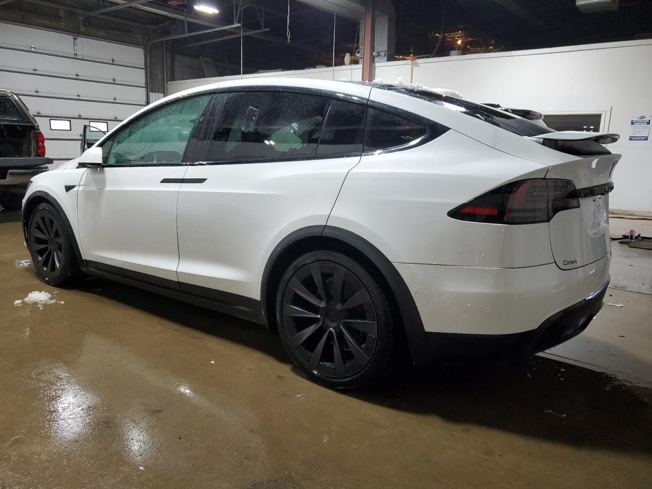 2023 TESLA MODEL X - Image 2