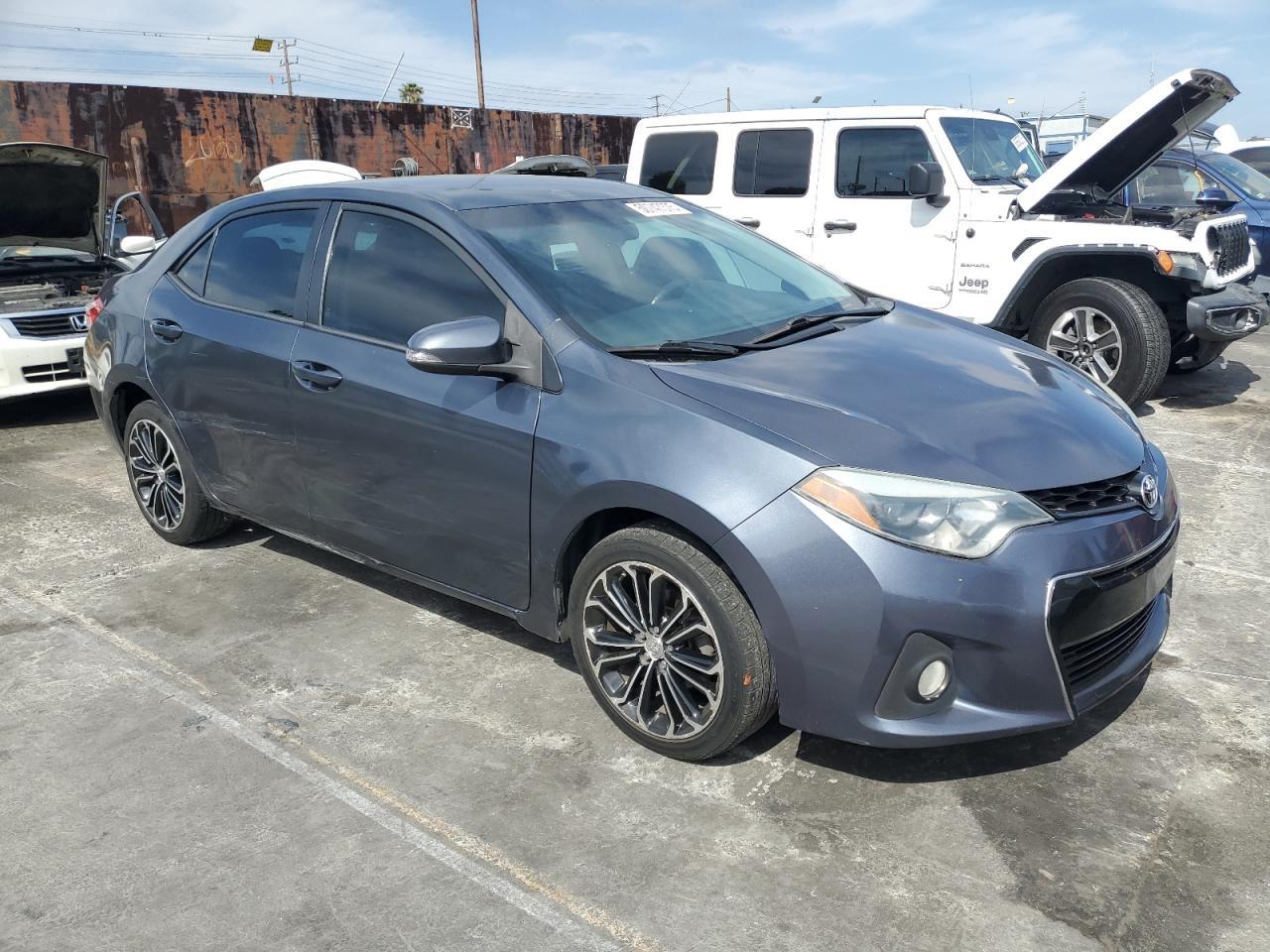 2015 TOYOTA COROLLA L - Фото 4