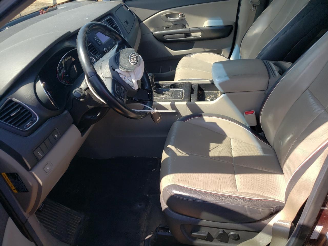 2016 KIA SEDONA LX - Фото 7