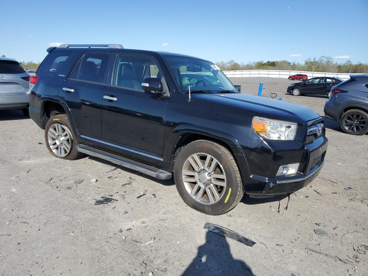 2011 TOYOTA 4RUNNER SR - Image 4