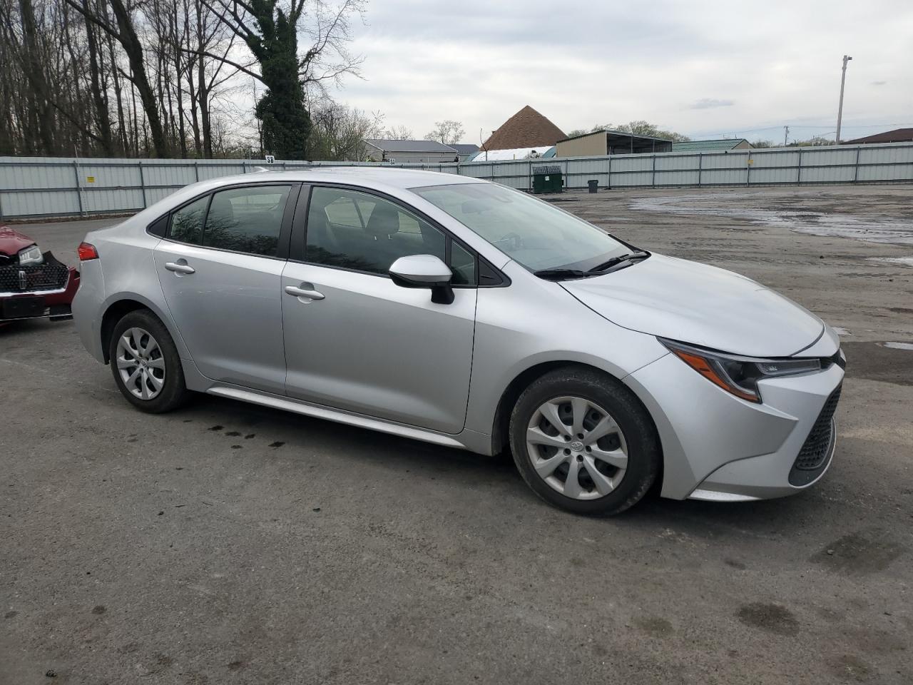 2020 TOYOTA COROLLA LE - Фото 4