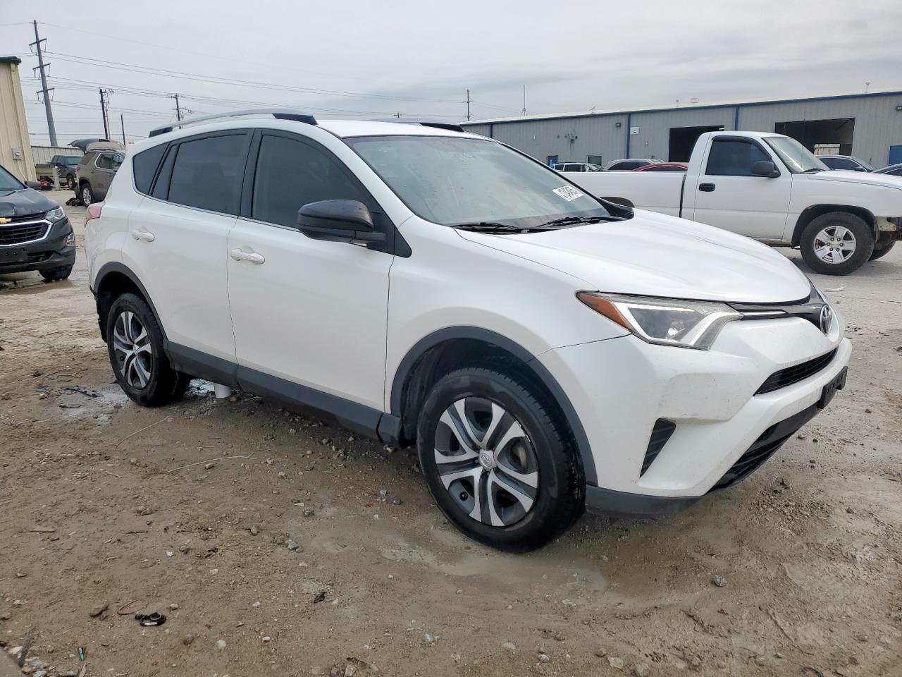 2016 TOYOTA RAV4 LE - Image 4