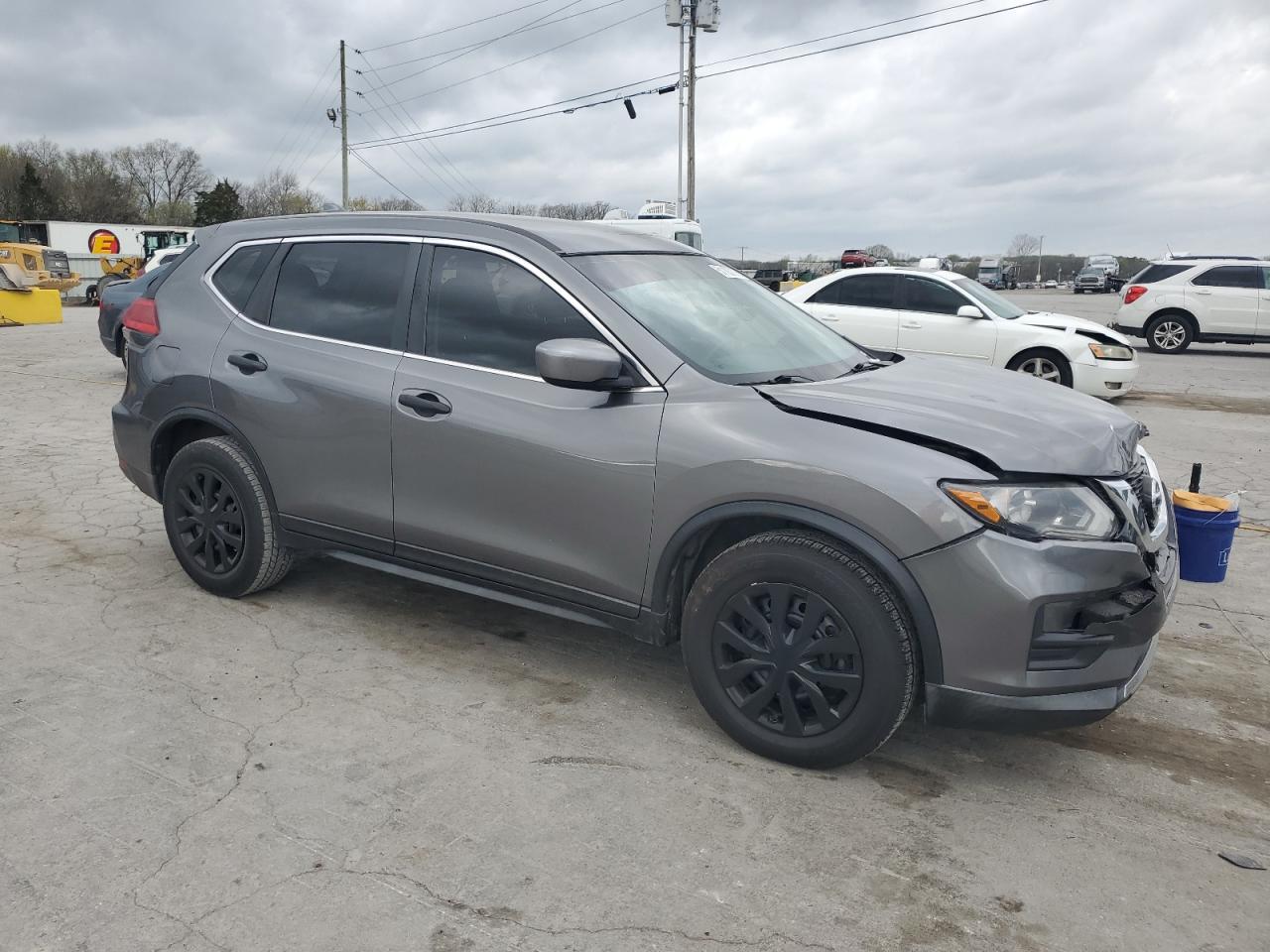 2017 NISSAN ROGUE S - Image 4