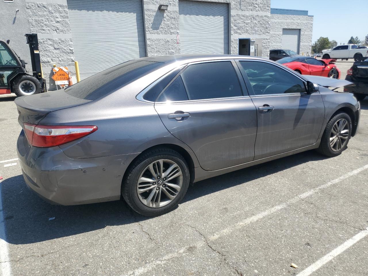 2017 TOYOTA CAMRY LE - Image 3