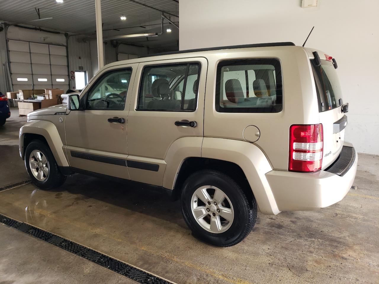 2010 JEEP LIBERTY SP - Фото 2
