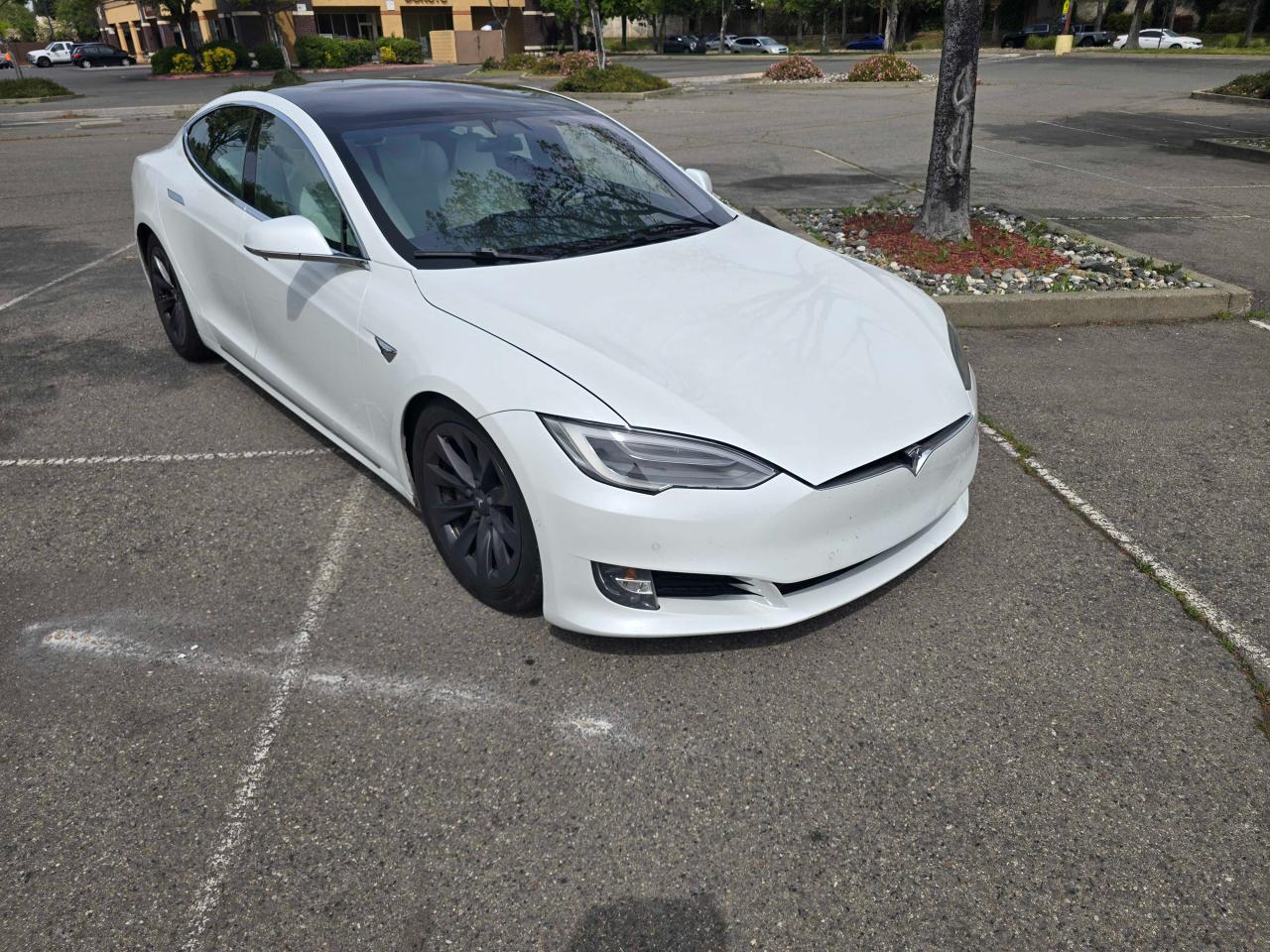 2018 TESLA MODEL S