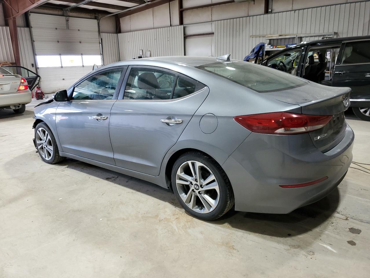 2017 HYUNDAI ELANTRA SE - Фото 2
