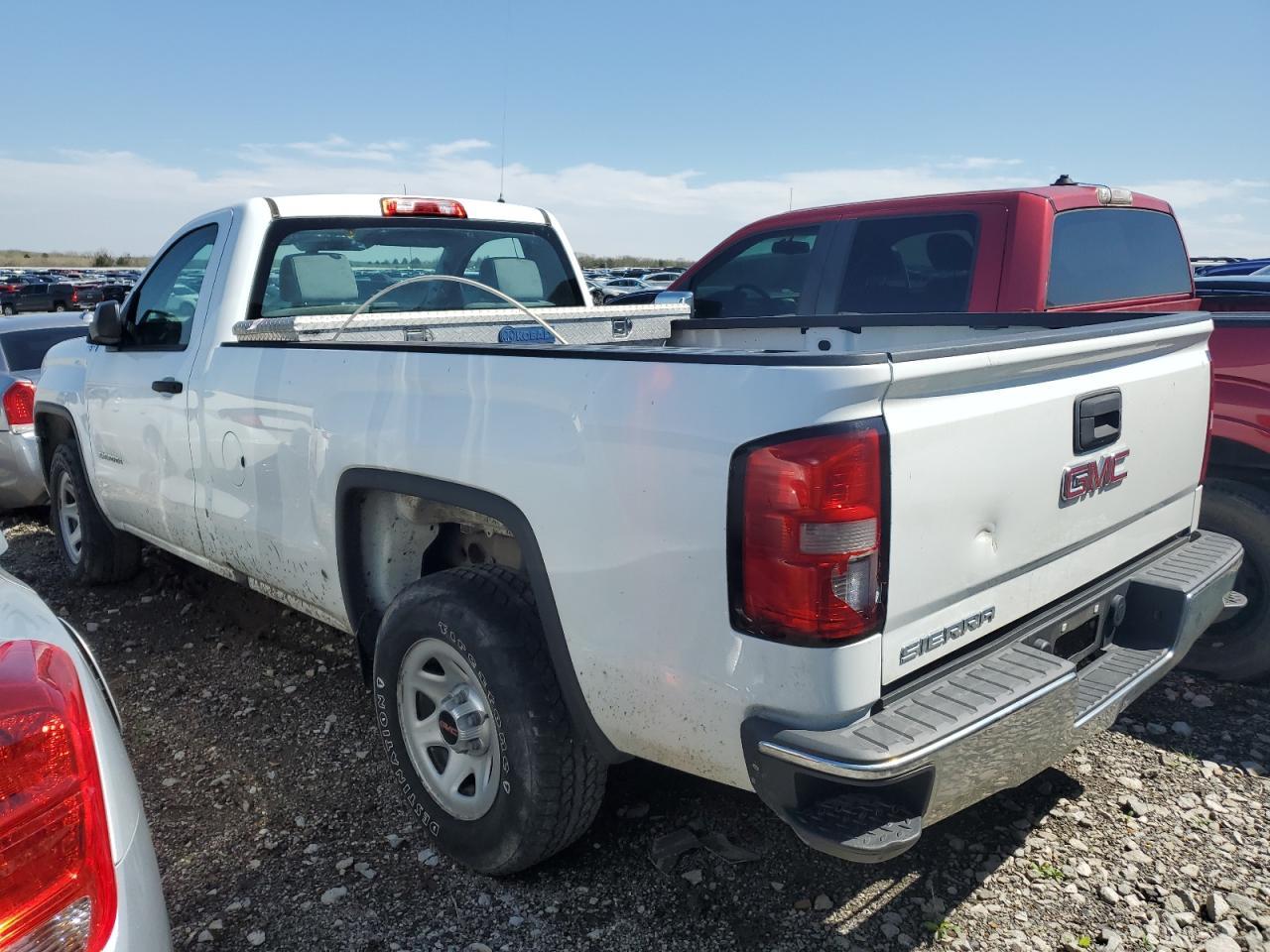 2018 GMC SIERRA K15 - Image 2