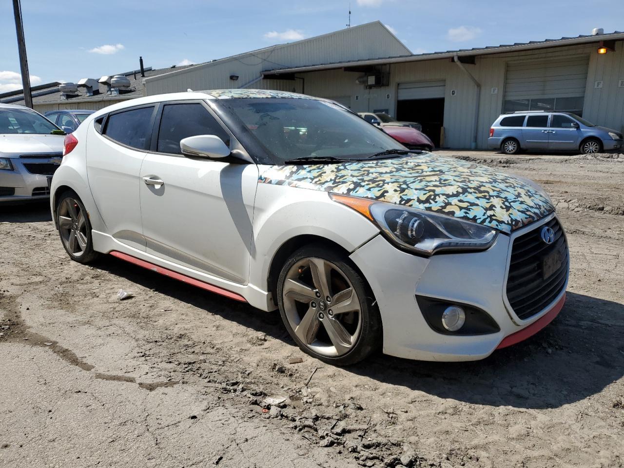 2013 HYUNDAI VELOSTER T - Фото 4