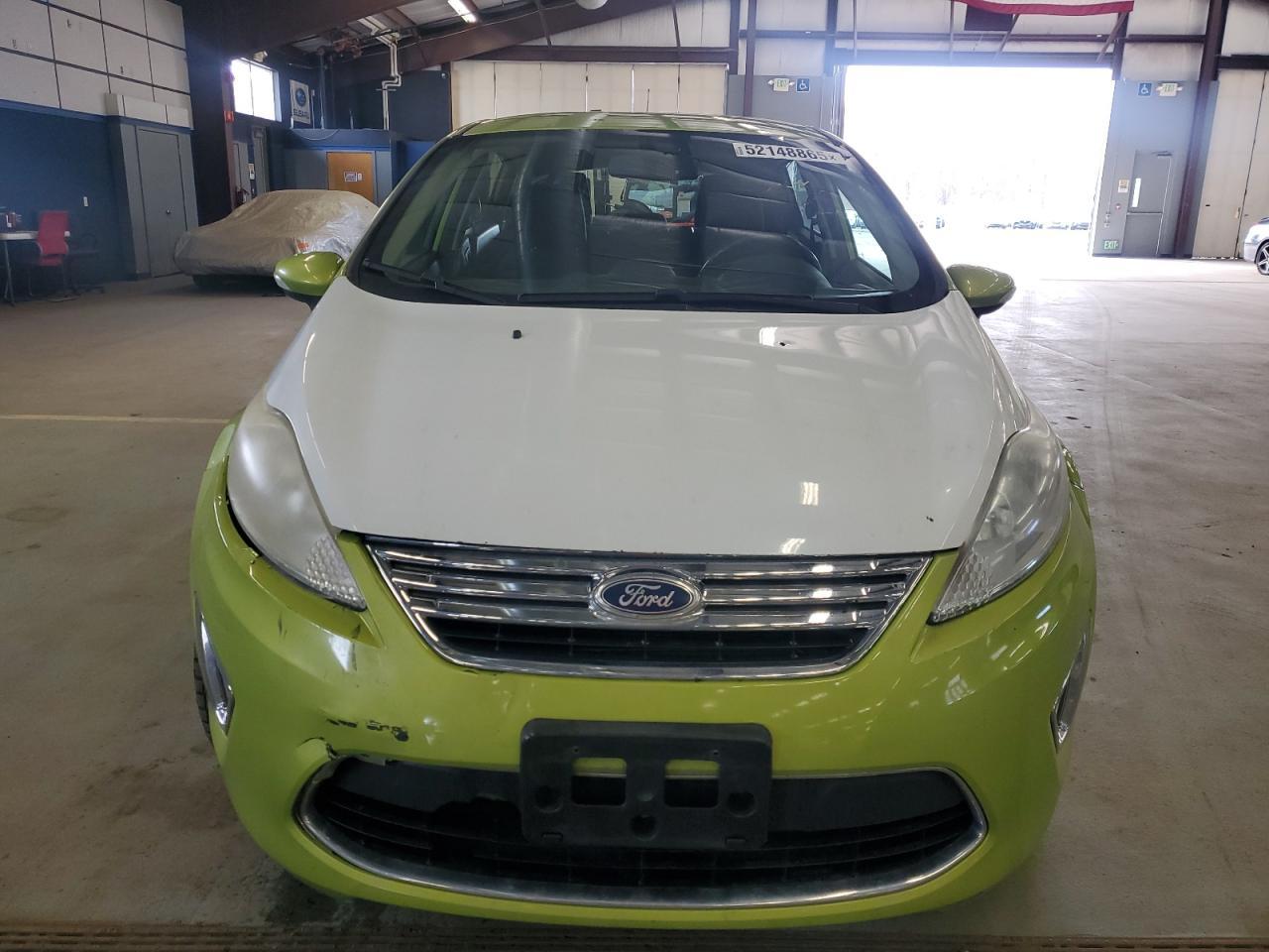 2012 FORD FIESTA SES - Image 5