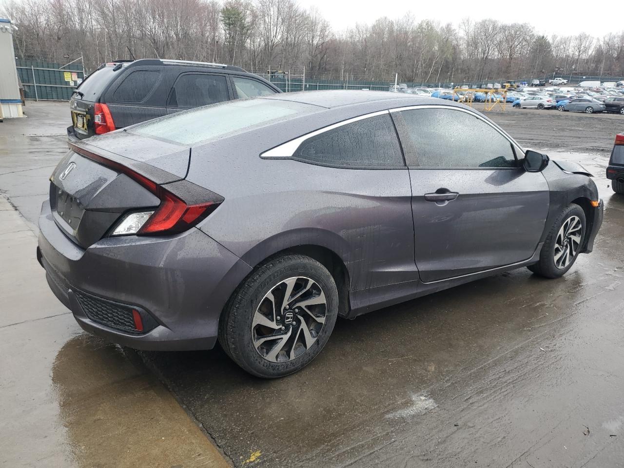 2017 HONDA CIVIC LX - Фото 3