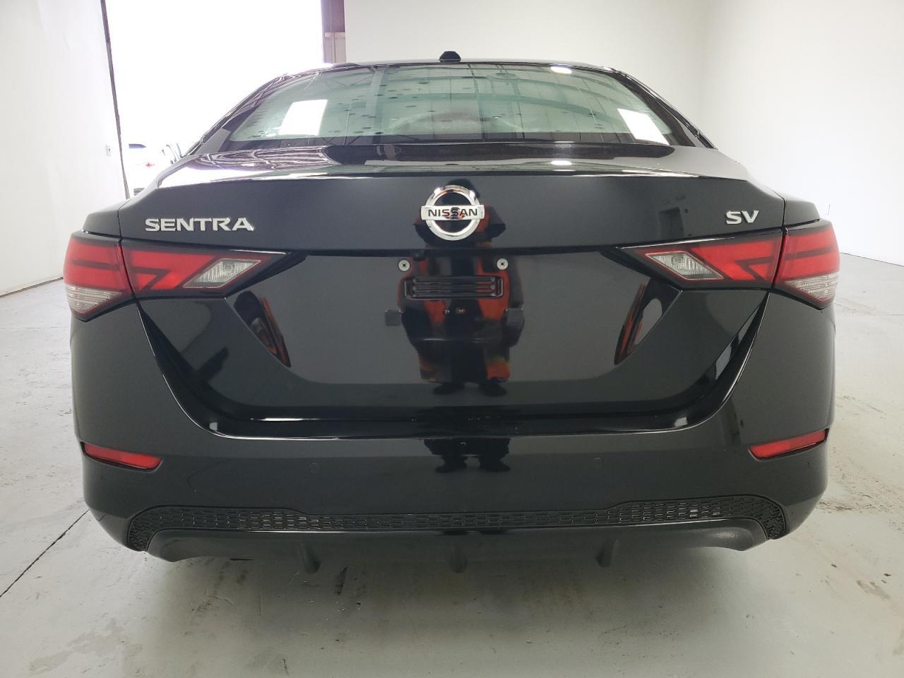 2020 NISSAN SENTRA SV - Image 6
