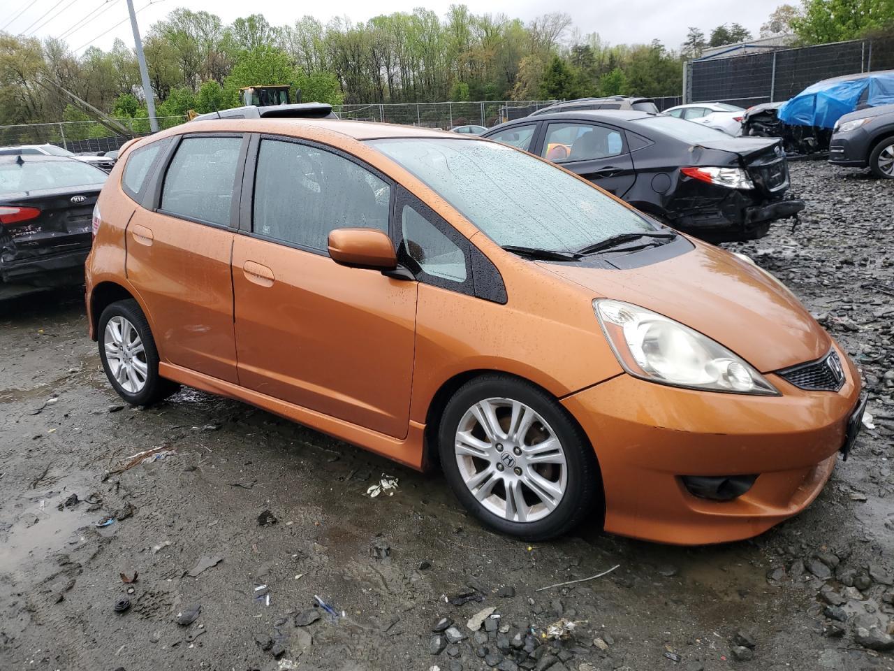 2011 HONDA FIT SPORT - Image 4