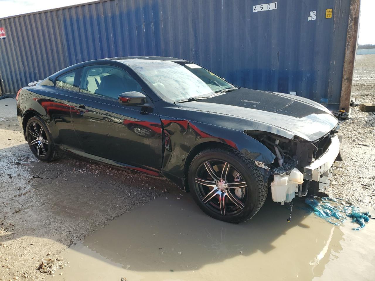 2012 INFINITI G37 - Image 4