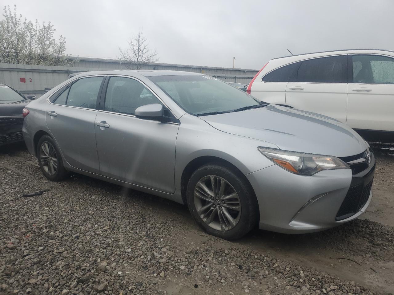 2016 TOYOTA CAMRY LE - Image 4