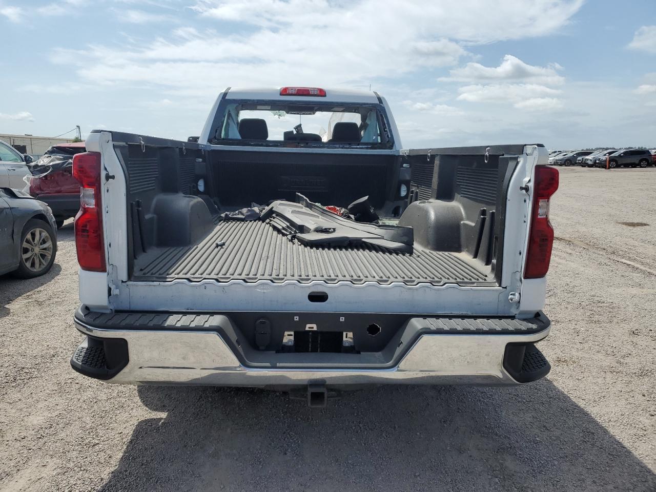 2024 CHEVROLET SILVERADO - Image 6