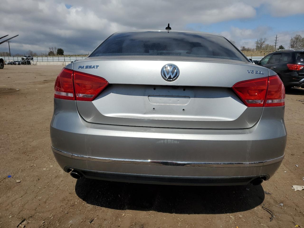 2014 VOLKSWAGEN PASSAT SEL - Фото 6