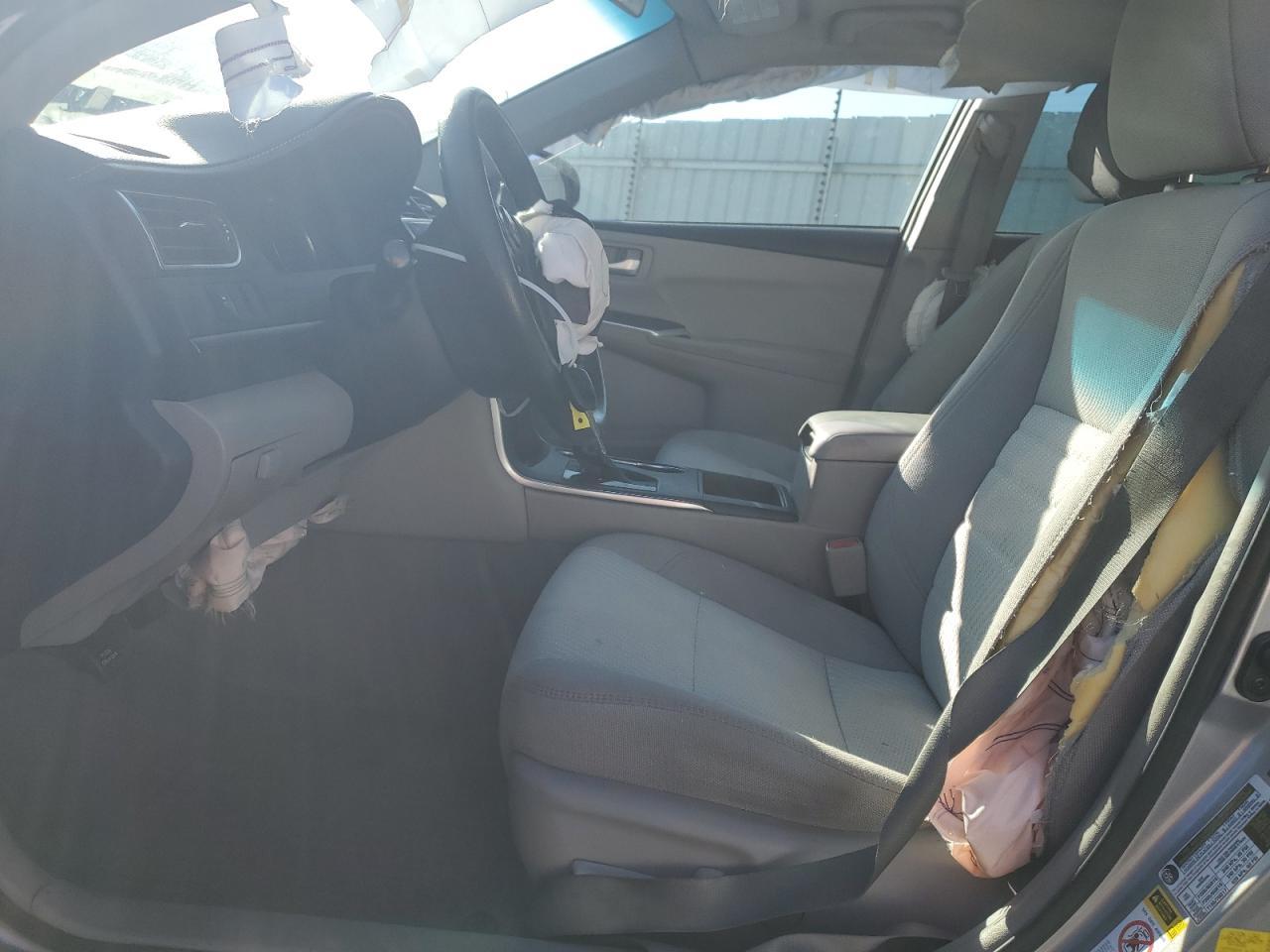 2016 TOYOTA CAMRY LE - Фото 7