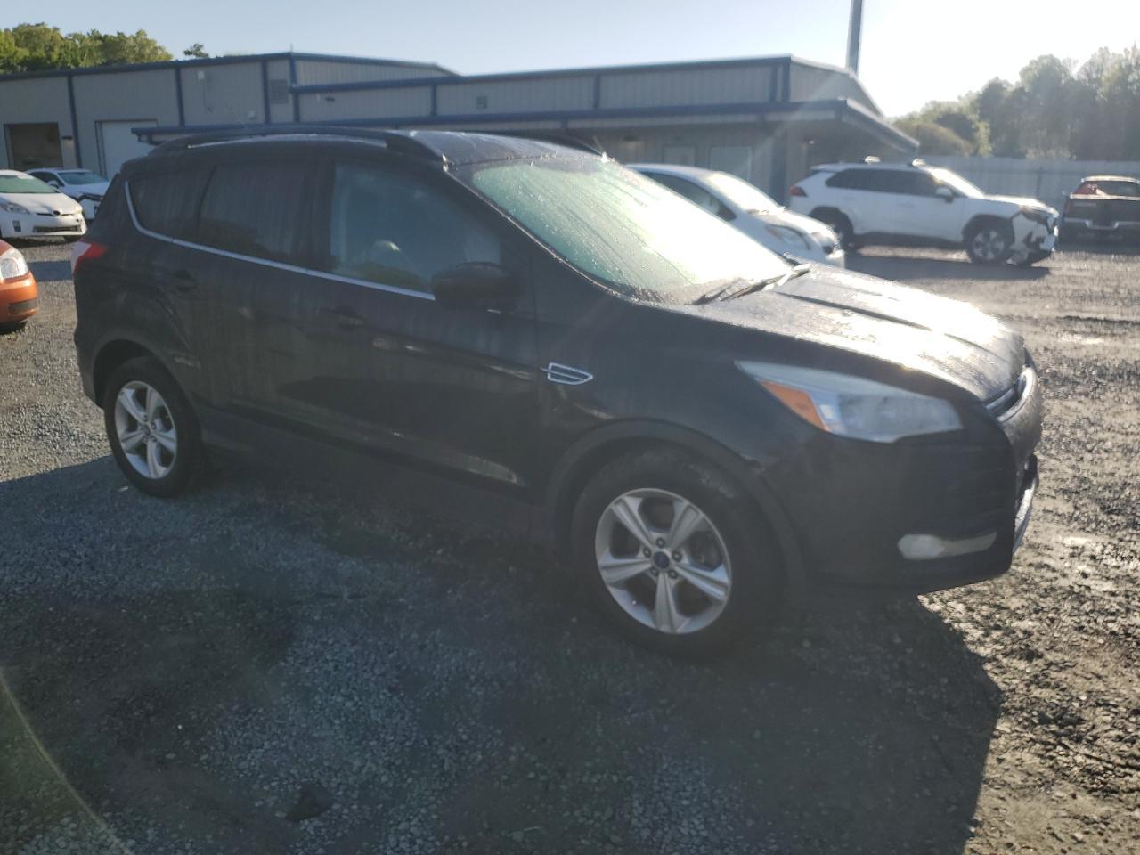 2015 FORD ESCAPE SE - Image 4