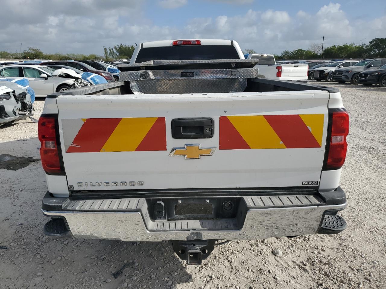 2019 CHEVROLET SILVERADO - Фото 6