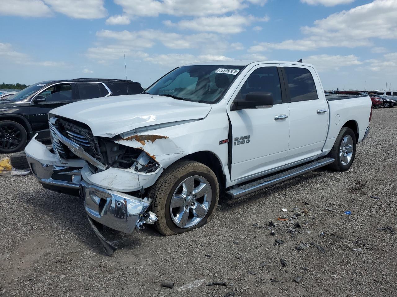 2015 RAM 1500 SLT