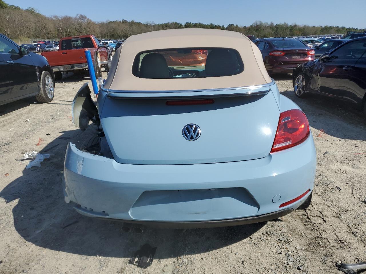 2015 VOLKSWAGEN BEETLE 1.8 - Фото 6