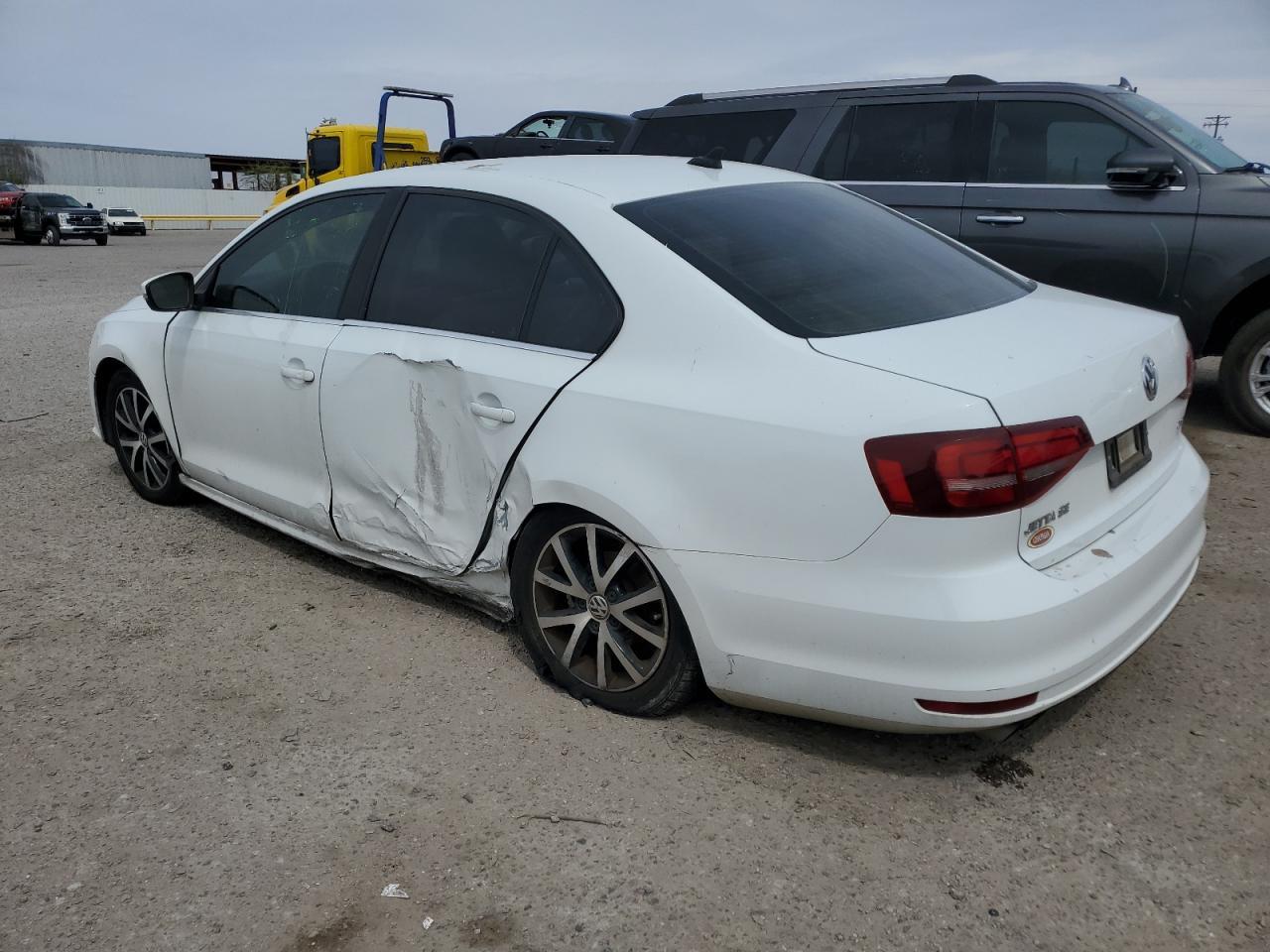 2017 VOLKSWAGEN JETTA SE - Фото 2