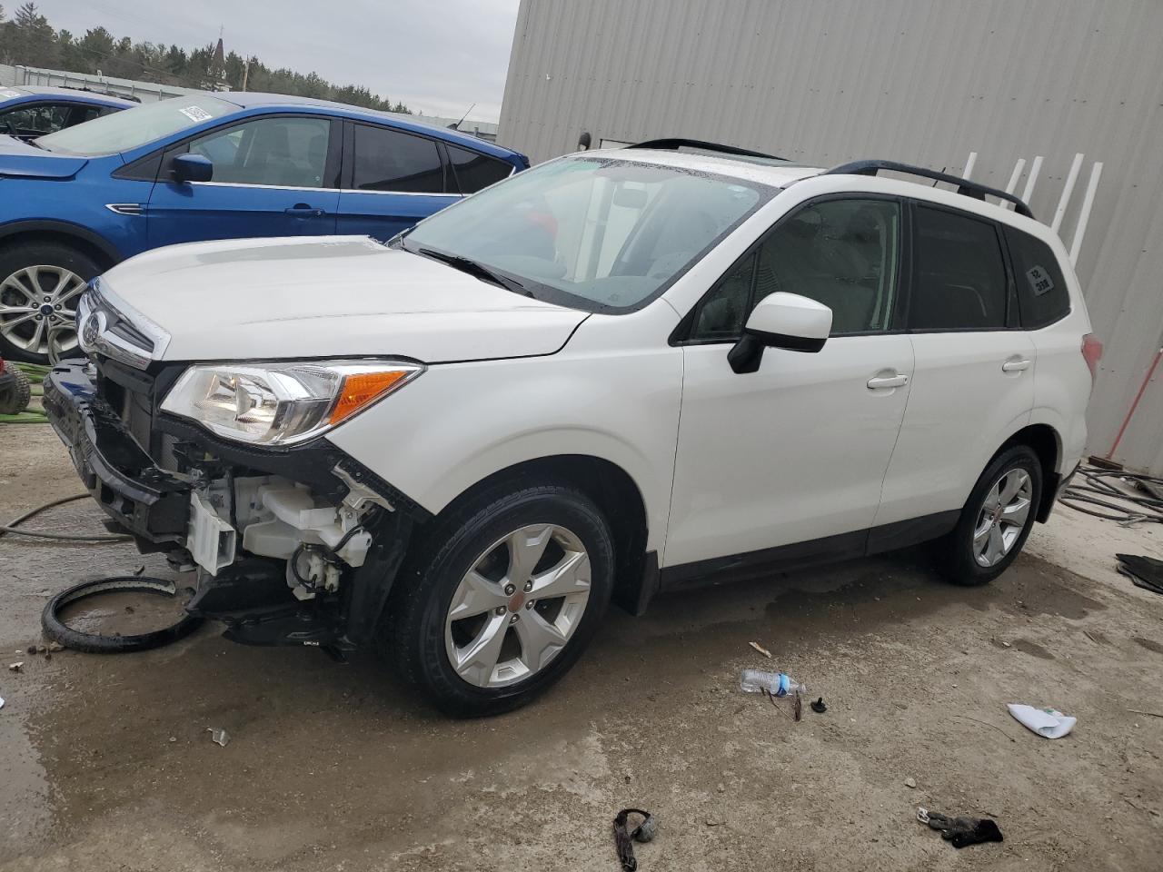 2015 SUBARU FORESTER 2