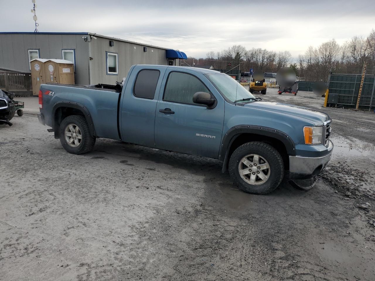 2011 GMC SIERRA K15 - Image 4