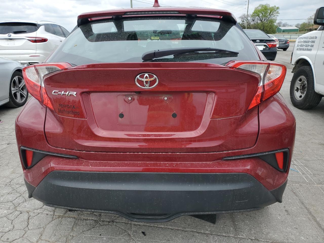 2019 TOYOTA C-HR XLE - Фото 6