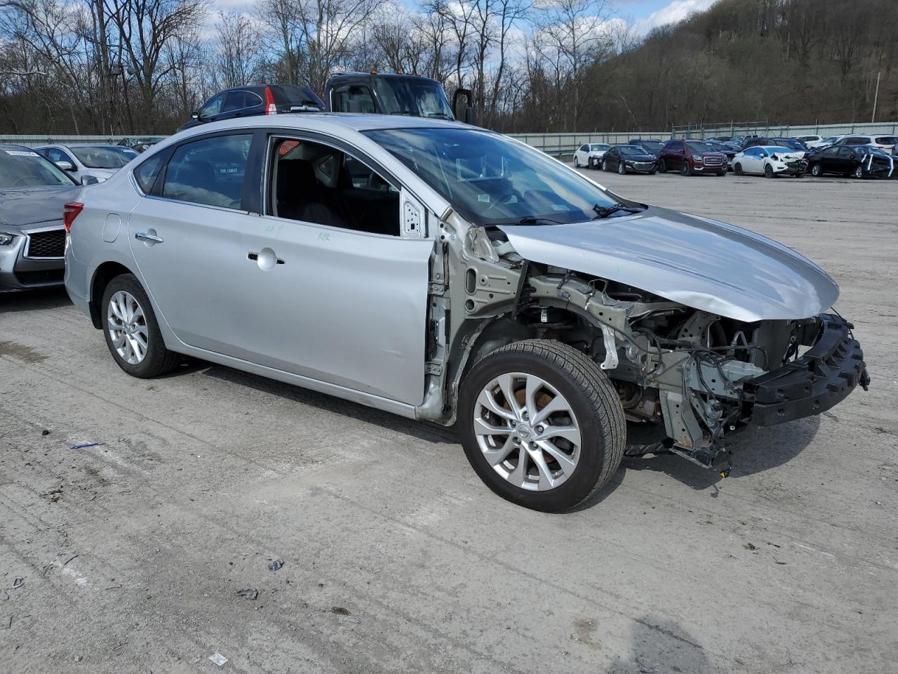2017 NISSAN SENTRA S - Фото 4