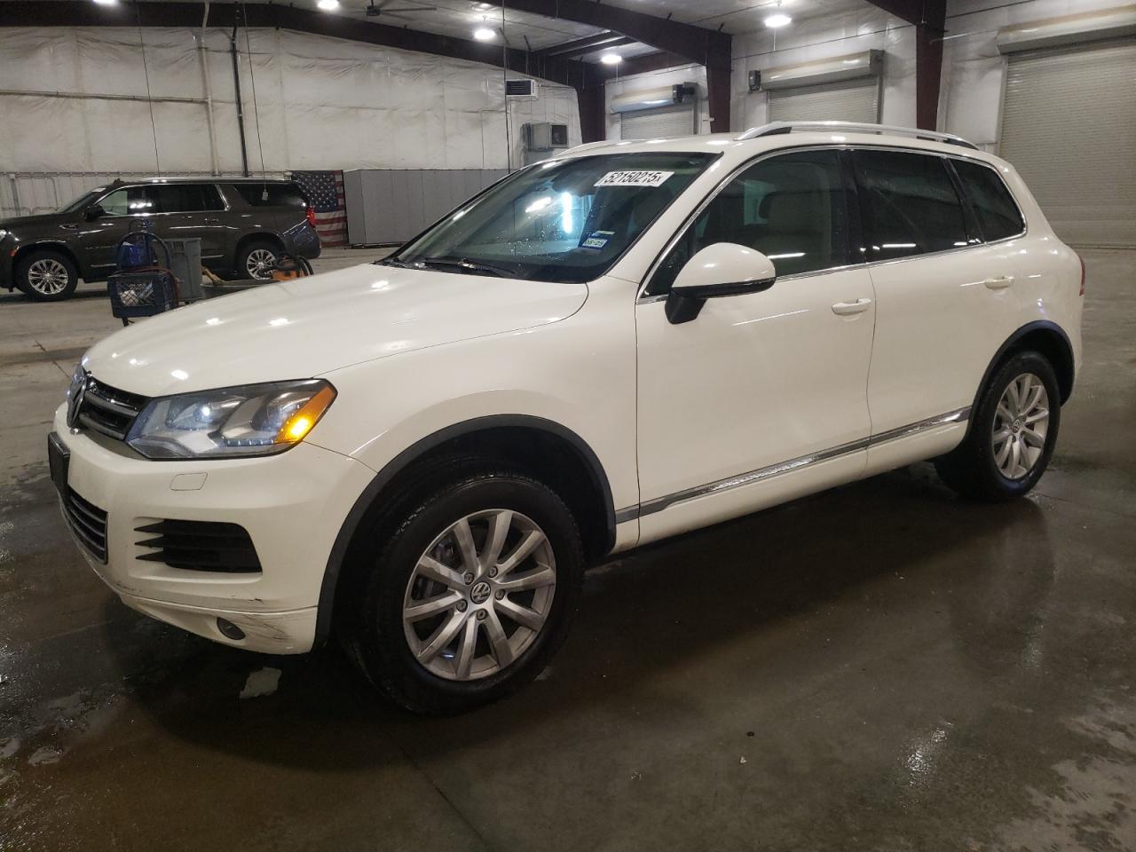 2011 VOLKSWAGEN TOUAREG V6