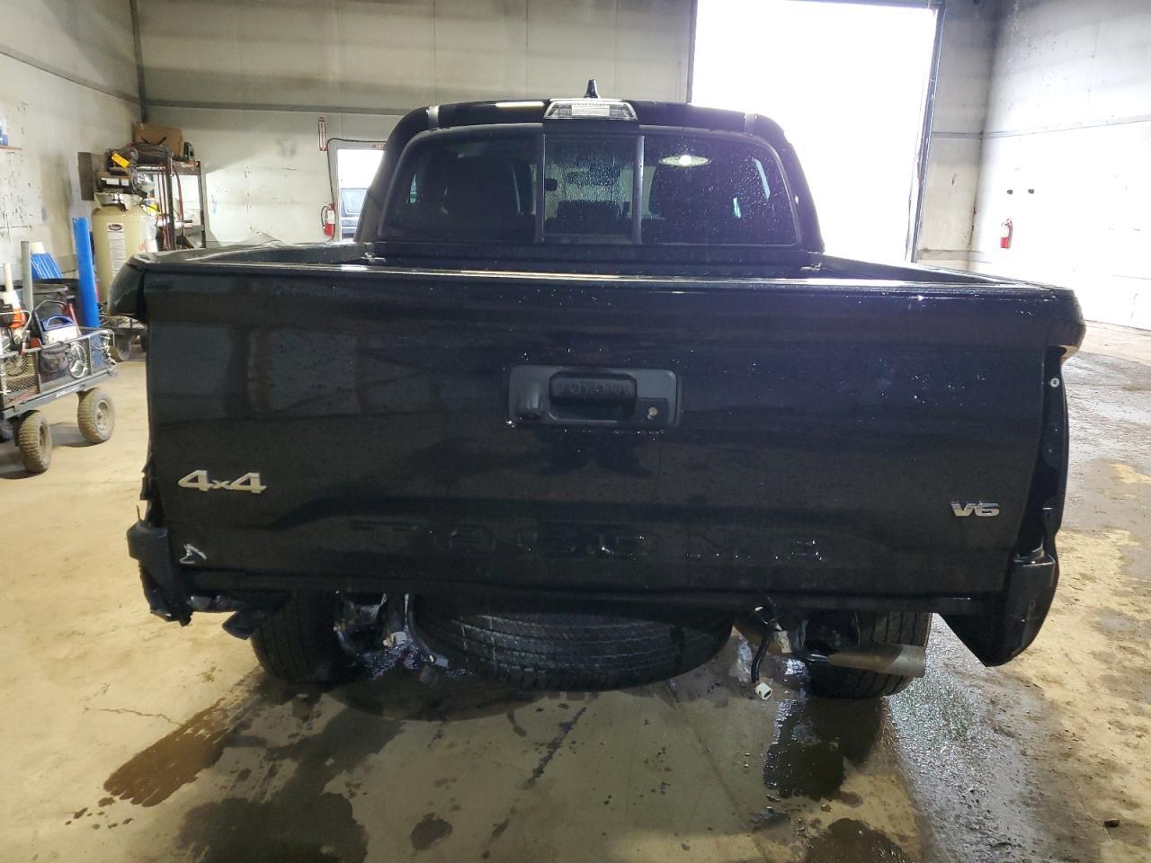 2023 TOYOTA TACOMA DOU - Фото 6
