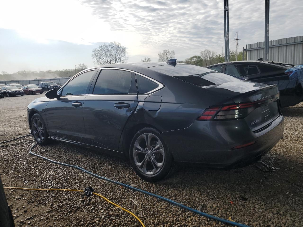 2024 HONDA ACCORD EX - Фото 2