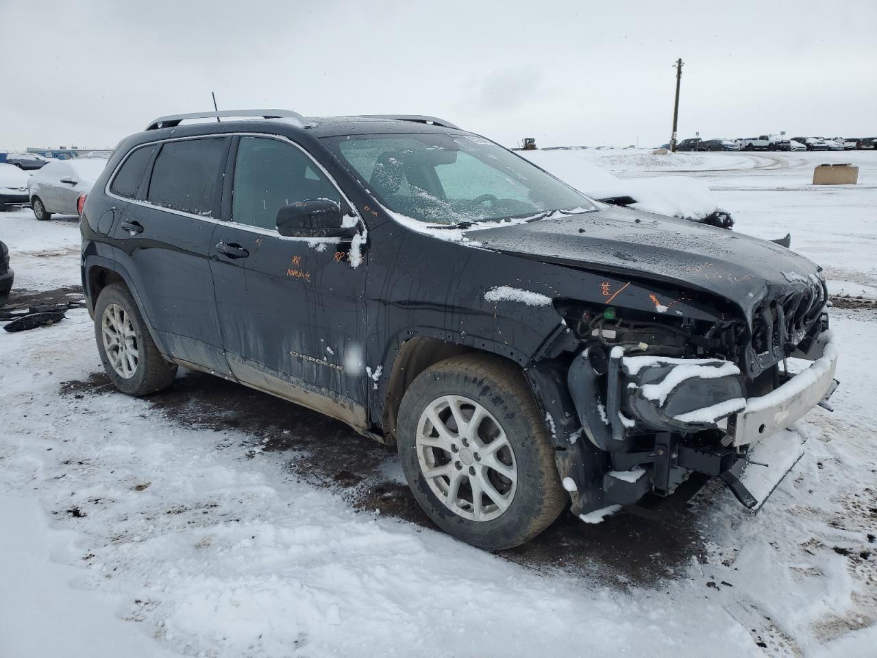 2016 JEEP CHEROKEE L - Image 4