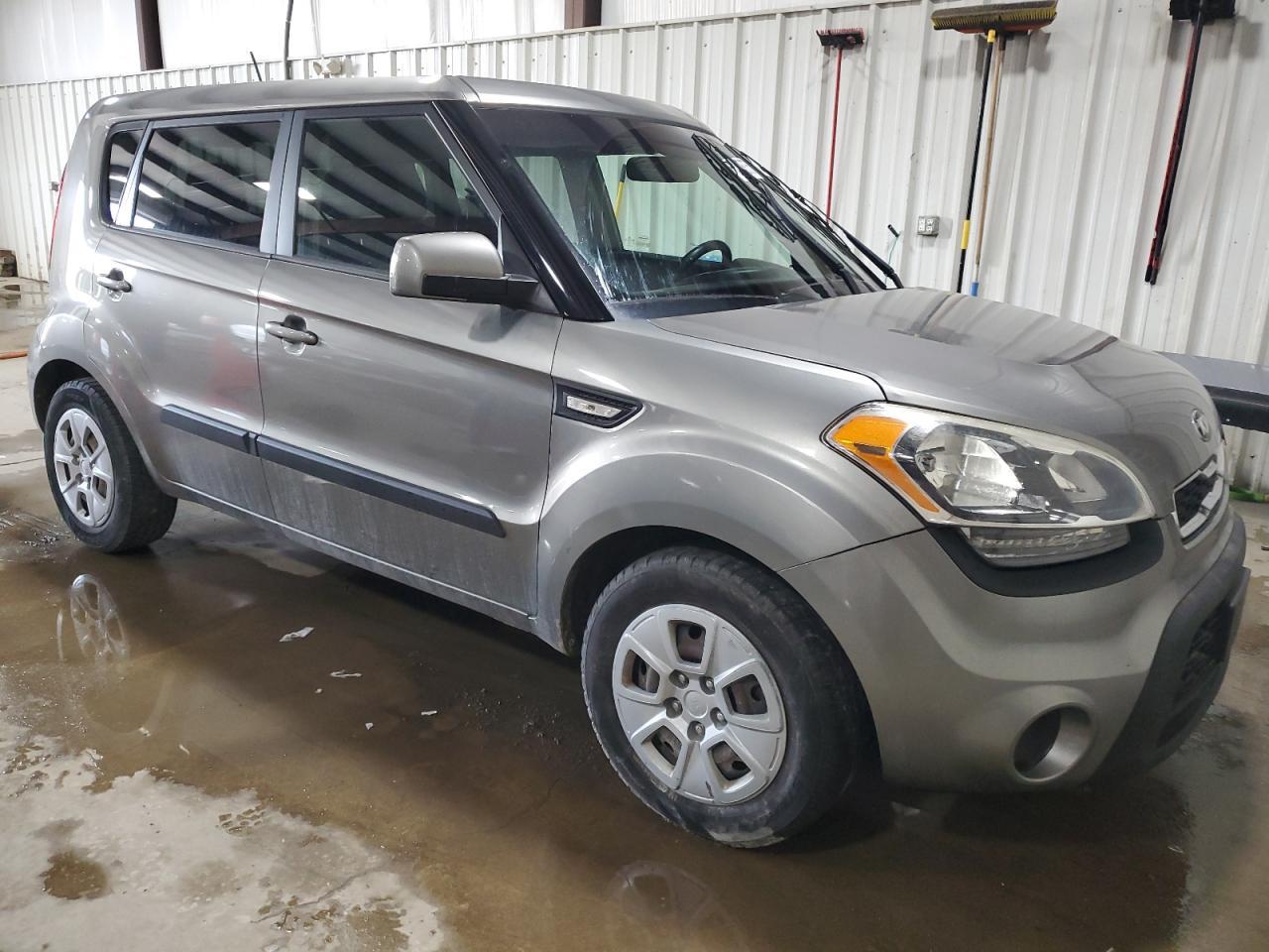 2013 KIA SOUL - Image 4