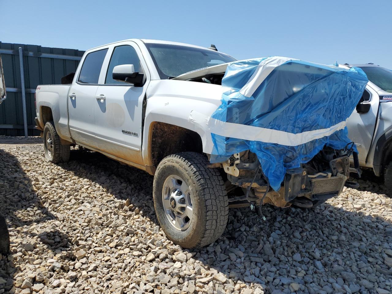 2016 CHEVROLET SILVERADO - Image 4