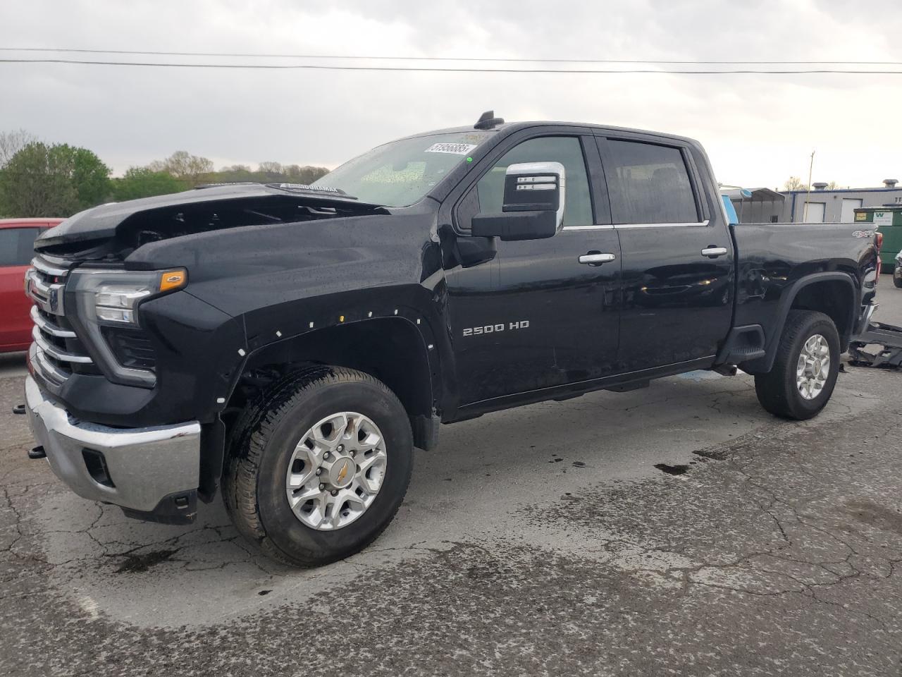 2024 CHEVROLET SILVERADO