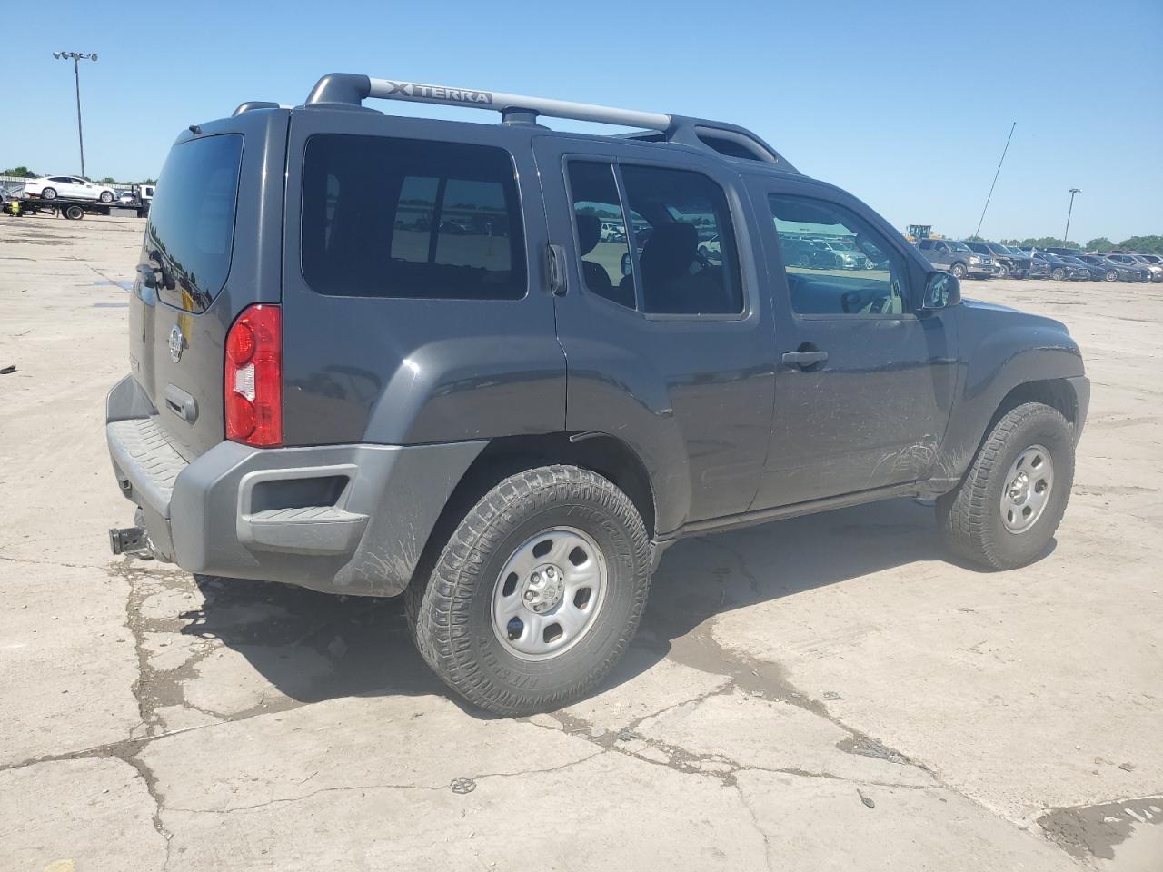 2014 NISSAN XTERRA X - Фото 3