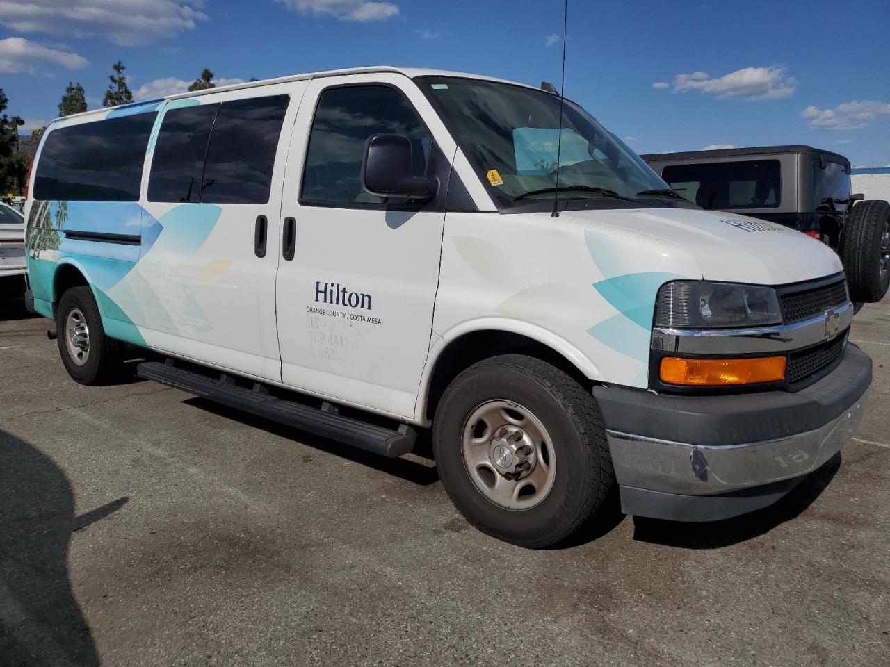 2017 CHEVROLET EXPRESS G3 - Image 4