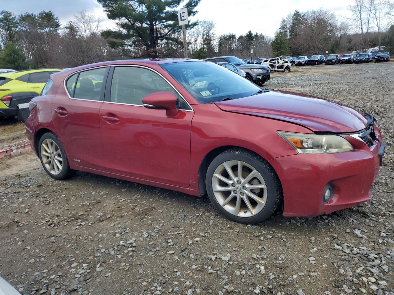 2011 LEXUS CT 200 - Фото 4