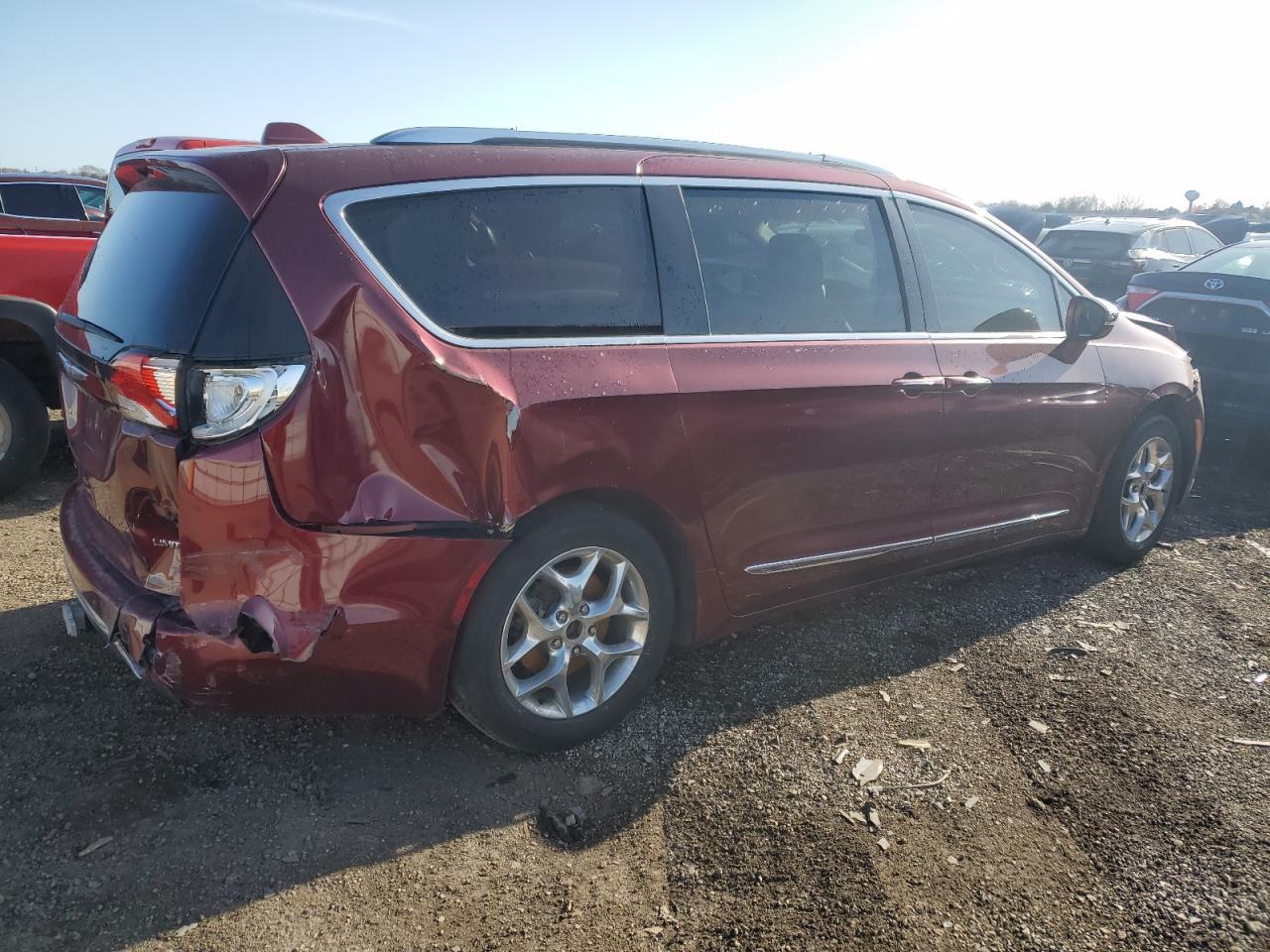 2017 CHRYSLER PACIFICA L - Фото 3