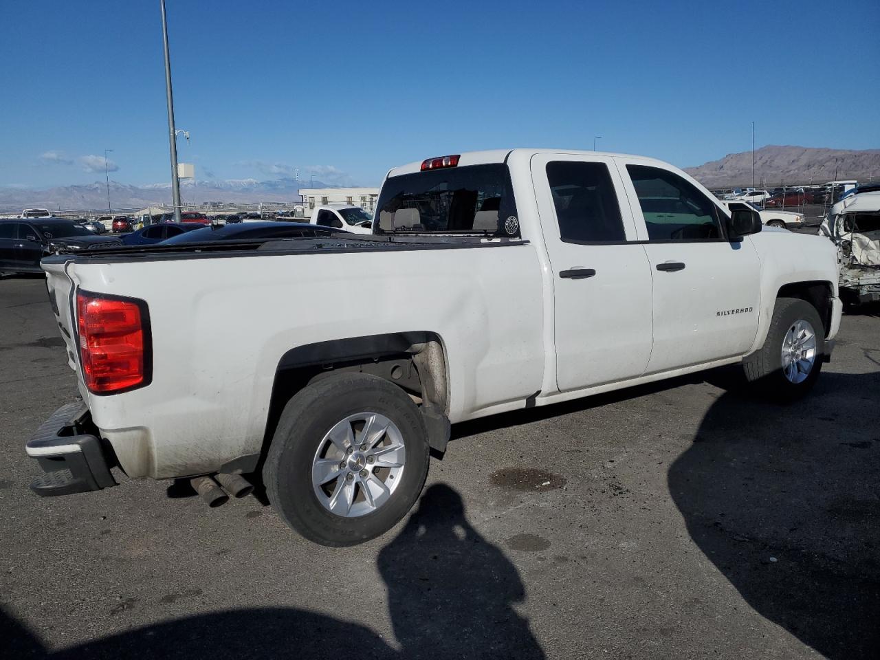 2017 CHEVROLET SILVERADO - Image 3