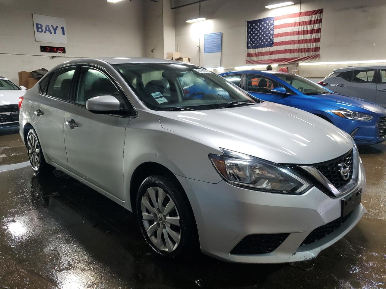 2016 NISSAN SENTRA S - Фото 4